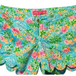 EUC Disney Lilly, Pulitzer, tropical print shorts, worn once!!